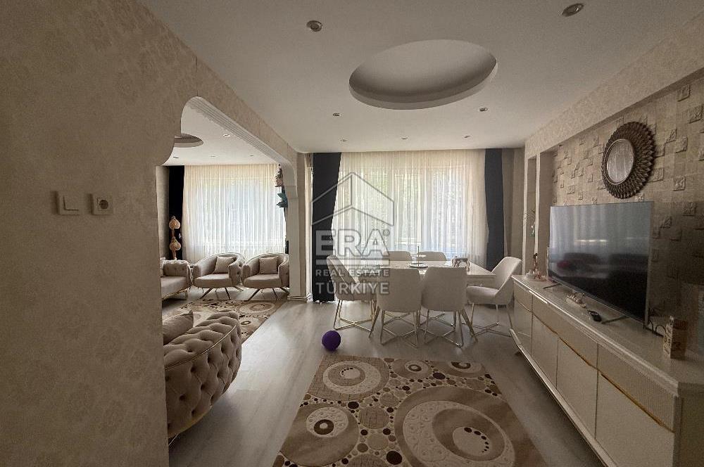 ERA PORT GÜVENCESİYLE KASAPLAR'DA ARAKAT İÇİ SIFIR SATILIK DAİRE