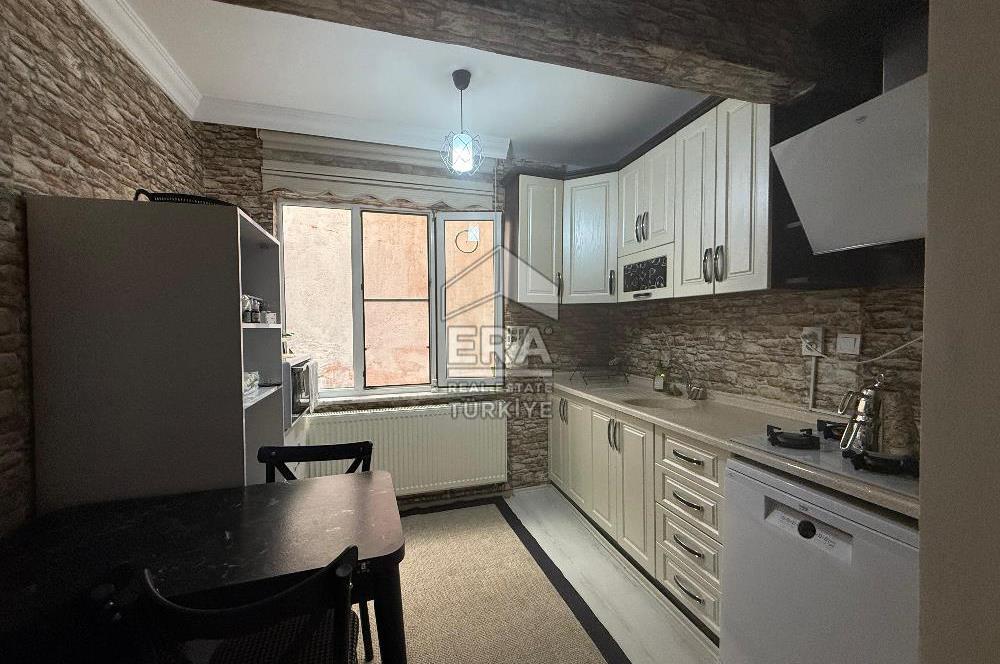 ERA PORT GÜVENCESİYLE KASAPLAR'DA ARAKAT İÇİ SIFIR SATILIK DAİRE