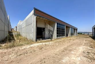 ERA SÖZ DEN BLK OSB MARANGOZLAR SİTESİNDE SATILIK 480 m² DÜKKAN