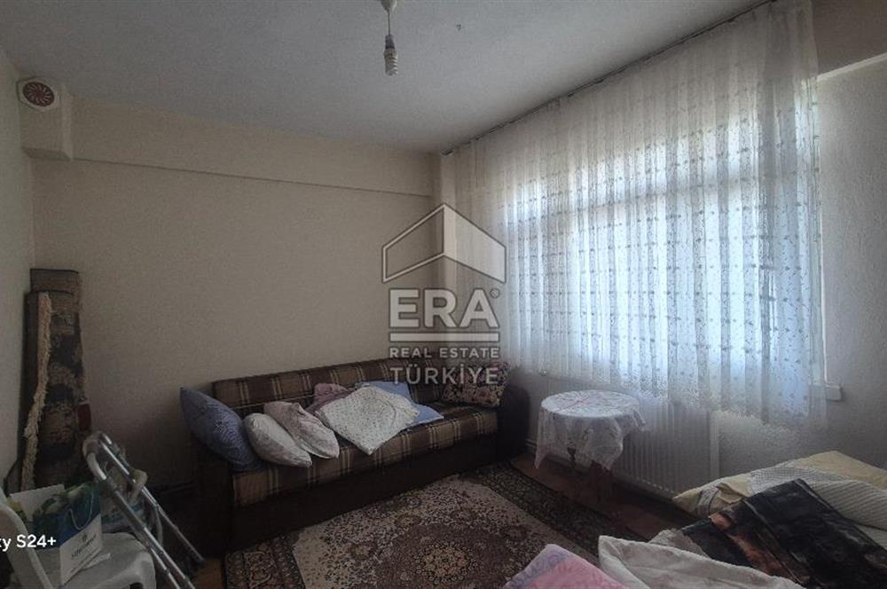 ERA SÖZ DEN BALIKESİR BANDIRMA SUNULLAH MAHALLESİNDE SATILIK 3 KATLI BİNA