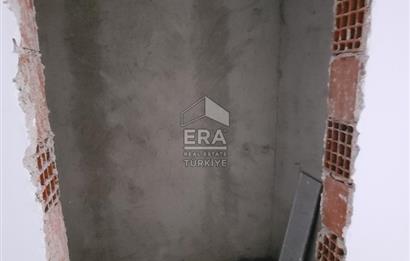 Bahçelievler'de 270 m2 Natamam 3 Katlı Bina