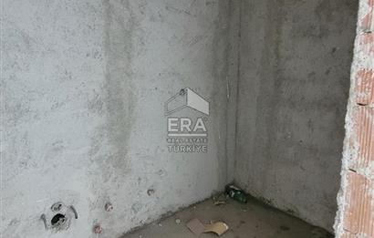 Bahçelievler'de 270 m2 Natamam 3 Katlı Bina