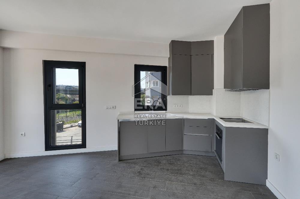 Kahramanlar 1+1  60 m2 Satılık Ofis