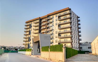 Katip Çelebi Üniversitesi Yakını Site İçinde Satılık 2+1 Daire