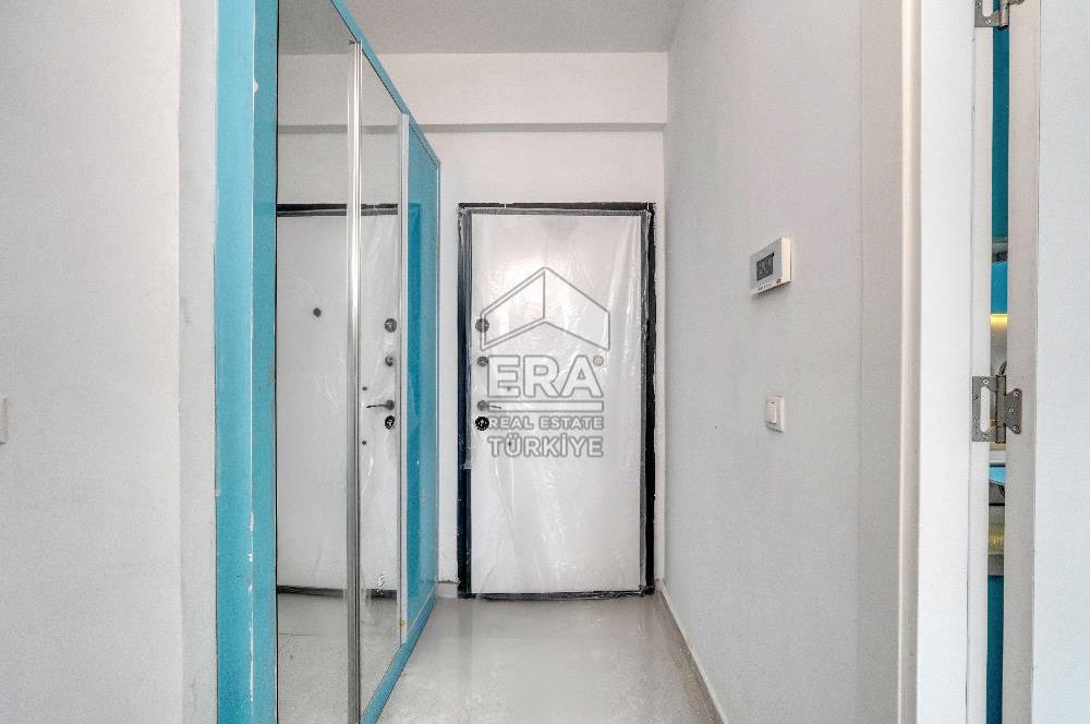Katip Çelebi Üniversitesi Yakını Site İçinde Satılık 2+1 Daire