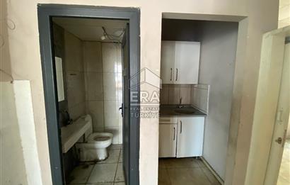 Bornova Doğanlar Okul Sokağı Kiralık İşyeri