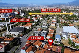 Bahçelievler'de 270 m2 Natamam 3 Katlı Bina