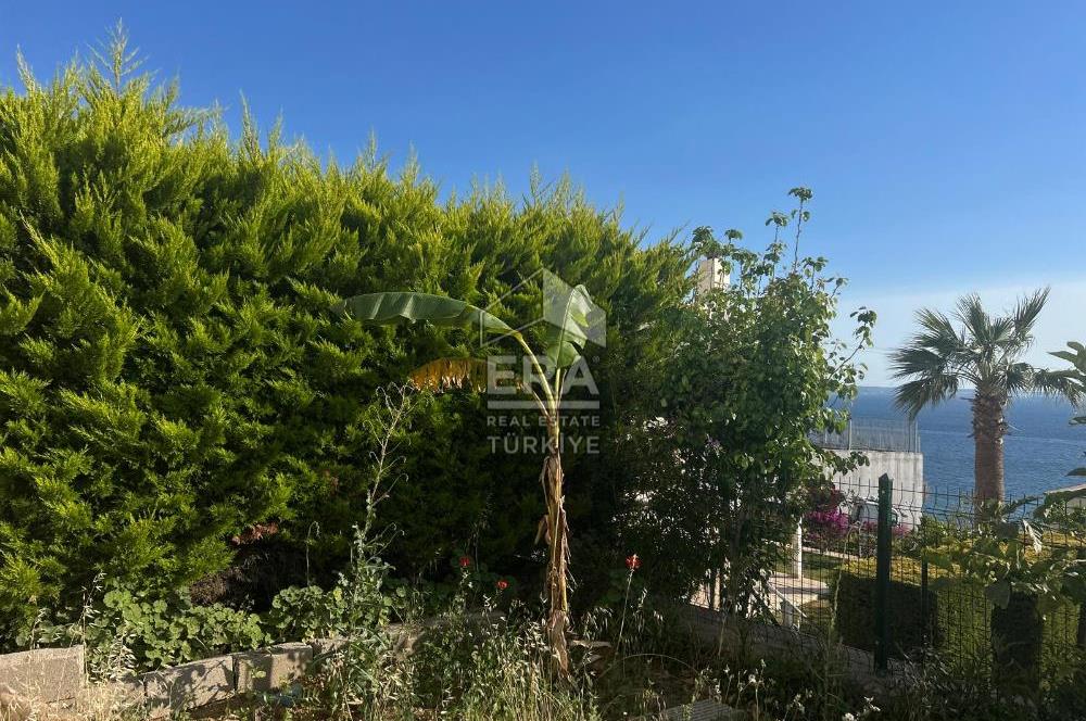 Eşi Benzeri Yok.Bahçeli,Deniz Manzaralı,Havuzlu Sitede KöşeVilla