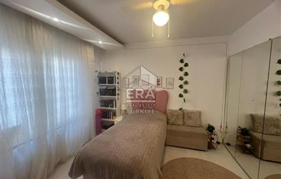 Çamlık Mahallesin'de Arakat Komple Yenilenmiş 3+1 Satılık Daire