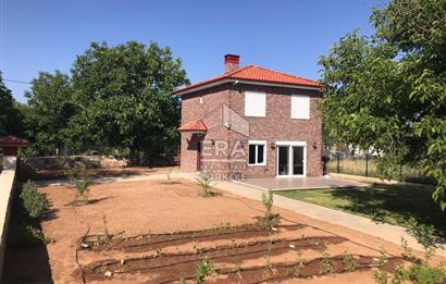 Tavas Bağlar'da Özel Tasarım Olan Villamız Satılıktır