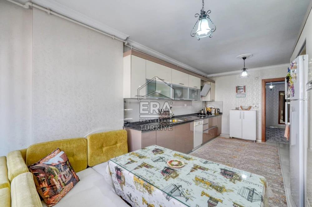 Çiğli Ataşehir Geniş Ara Kat 3+1 Daire Satılık 