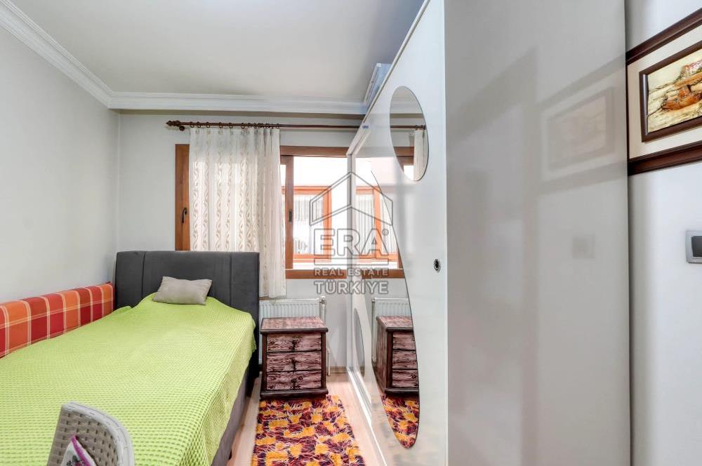 Çiğli Ataşehir Geniş Ara Kat 3+1 Daire Satılık 