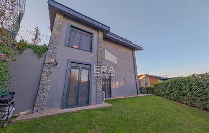 Sarıyer Uskumruköy'de 5+1, 300m2 Lüks İkiz Villa