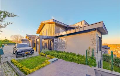 Sarıyer Uskumruköy'de 5+1, 300m2 Lüks İkiz Villa