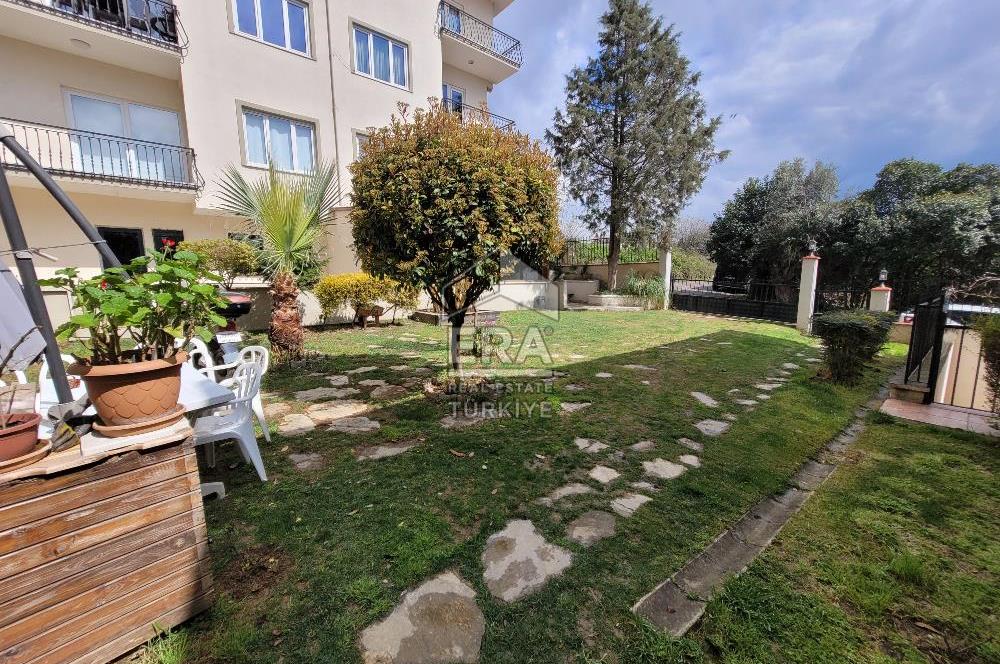 GEBZE DARICA'DA SİTE İÇERİSİNDE DENİZ MANZARALI SATILIK VİLLA