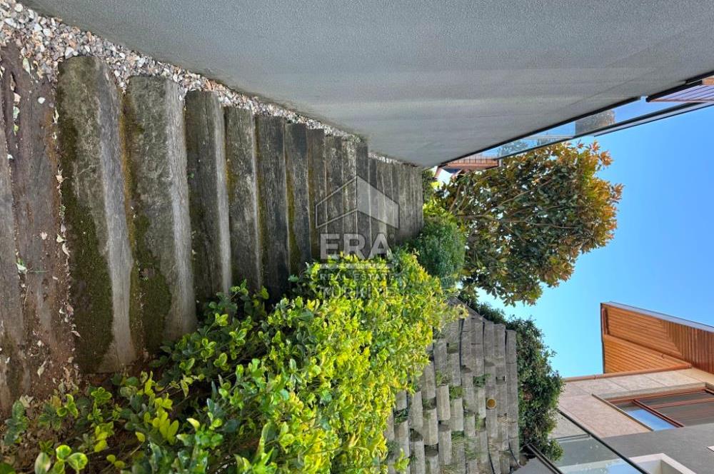 YAŞAM KONAKLARI, 7+3, ASANSÖRLÜ, 5 BANYOLU, TERASLI MÜSTAKİL