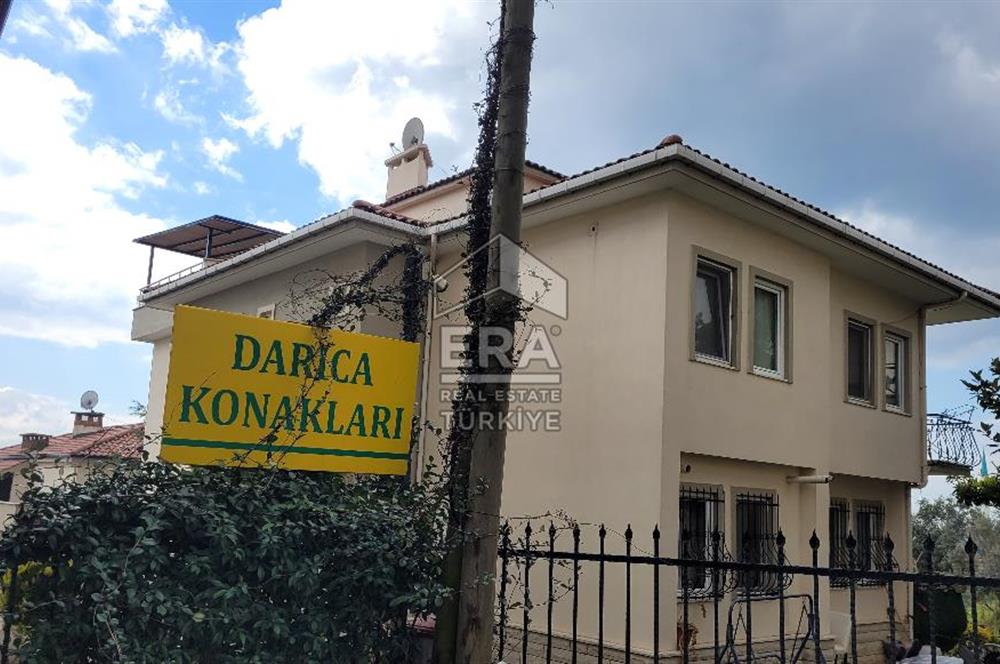 GEBZE DARICA'DA SİTE İÇERİSİNDE DENİZ MANZARALI SATILIK VİLLA