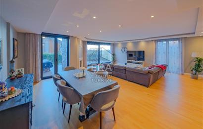 Sarıyer Uskumruköy'de 5+1, 300m2 Lüks İkiz Villa
