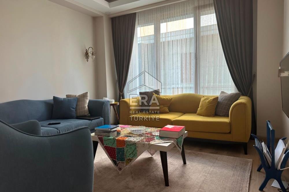 YAŞAM KONAKLARI, 7+3, ASANSÖRLÜ, 5 BANYOLU, TERASLI MÜSTAKİL
