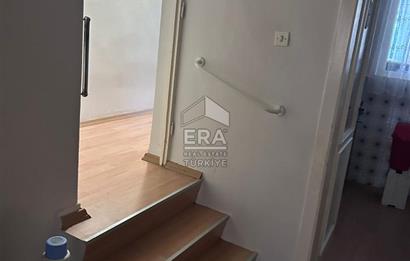 Koşuyolu'nda 130 m2 Dubleks Müstakil Ev