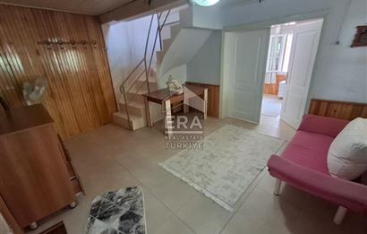 Ayvalık Sakarya Mahallesi 100 m2 Bahçeli Ev
