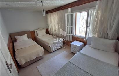Ayvalık Sakarya Mahallesi 100 m2 Bahçeli Ev