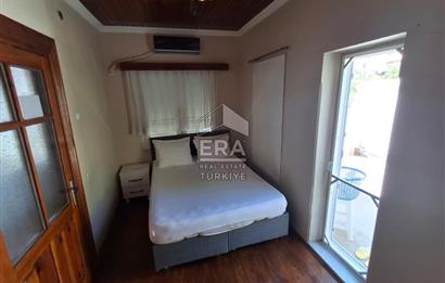 Ayvalık Sakarya Mahallesi 100 m2 Bahçeli Ev