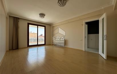 Küçükçiğli'de Temiz Bakımlı 3+1 Satılık Daire