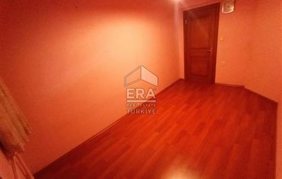 ATAŞEHİR FETİH MAHALLESİ ESİN SİTESİNDE 3+1 KİRALIK DAİRE