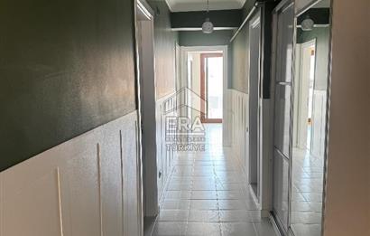 Küçükçiğli'de Temiz Bakımlı 3+1 Satılık Daire