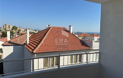 Çandarlı Mahallesi Satılık 2+1 Deniz Manzaralı Daire
