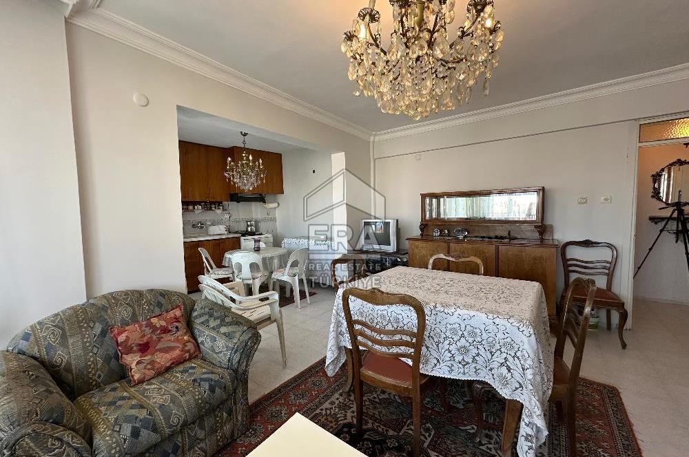Çandarlı Mahallesi Satılık 2+1 Deniz Manzaralı Daire