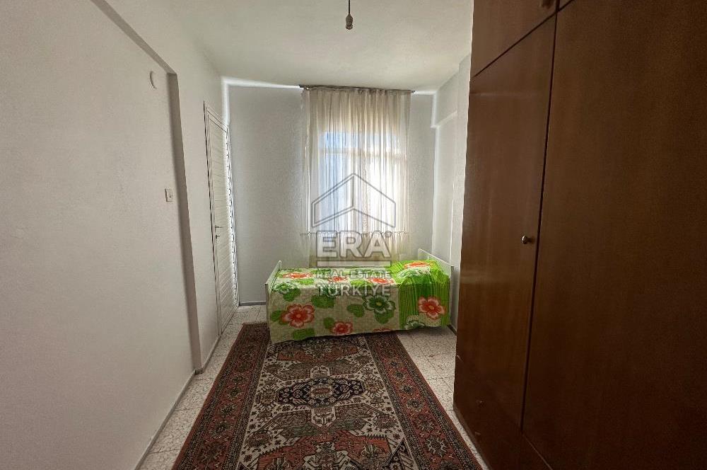 Çandarlı Mahallesi Satılık 2+1 Deniz Manzaralı Daire