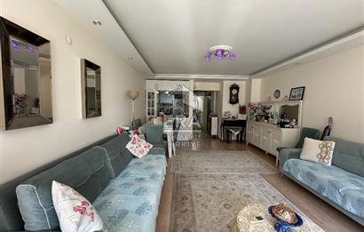 İzmir Konak Murat Reis Mahallesi 3+1 Tadilatlı Satılık Daire