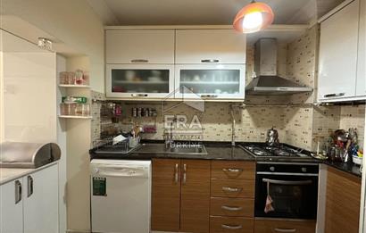İzmir Konak Murat Reis Mahallesi 3+1 Tadilatlı Satılık Daire