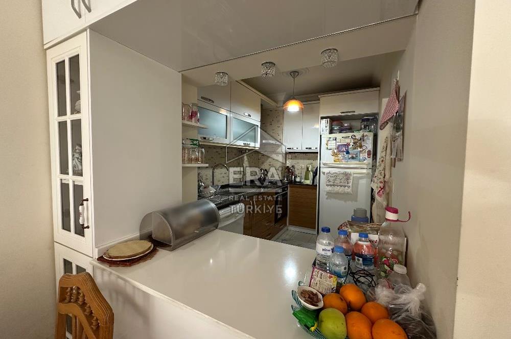 İzmir Konak Murat Reis Mahallesi 3+1 Tadilatlı Satılık Daire