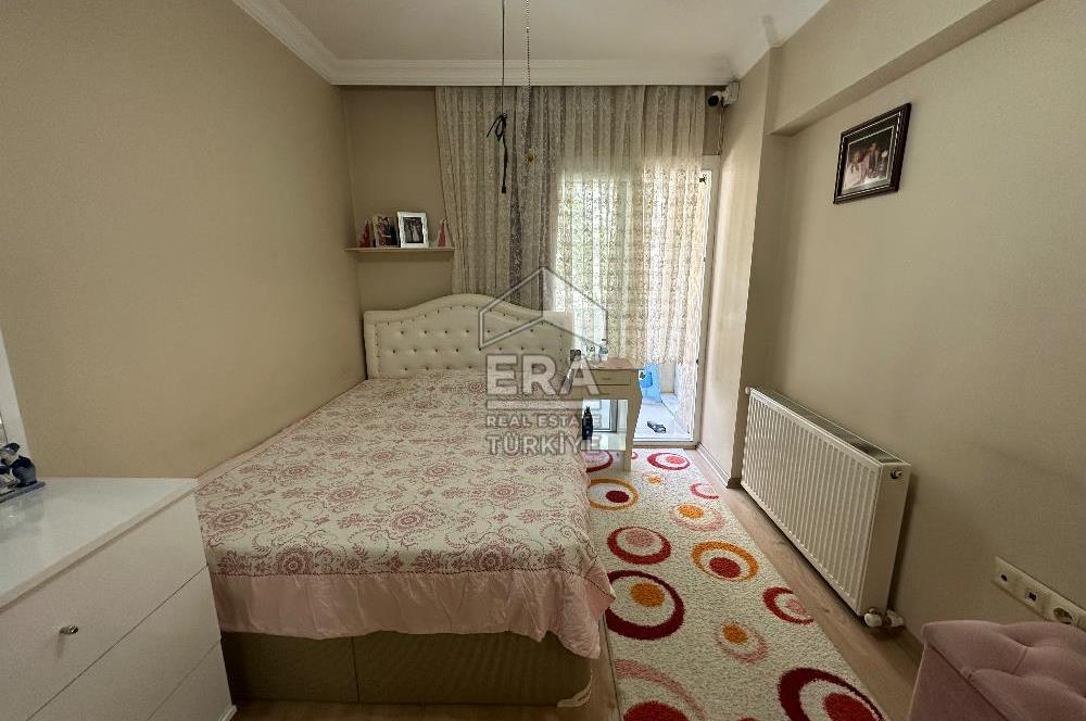 İzmir Konak Murat Reis Mahallesi 3+1 Tadilatlı Satılık Daire