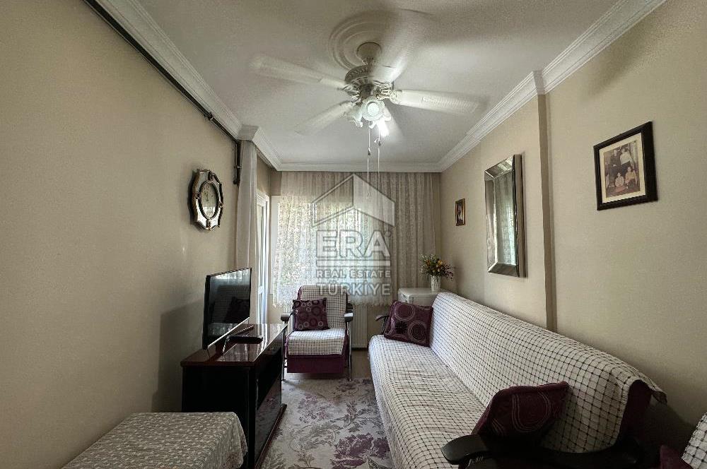 İzmir Konak Murat Reis Mahallesi 3+1 Tadilatlı Satılık Daire