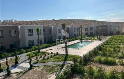 Menemen Seyrek Site içinde 2+1 Satılık Dubleks Villa