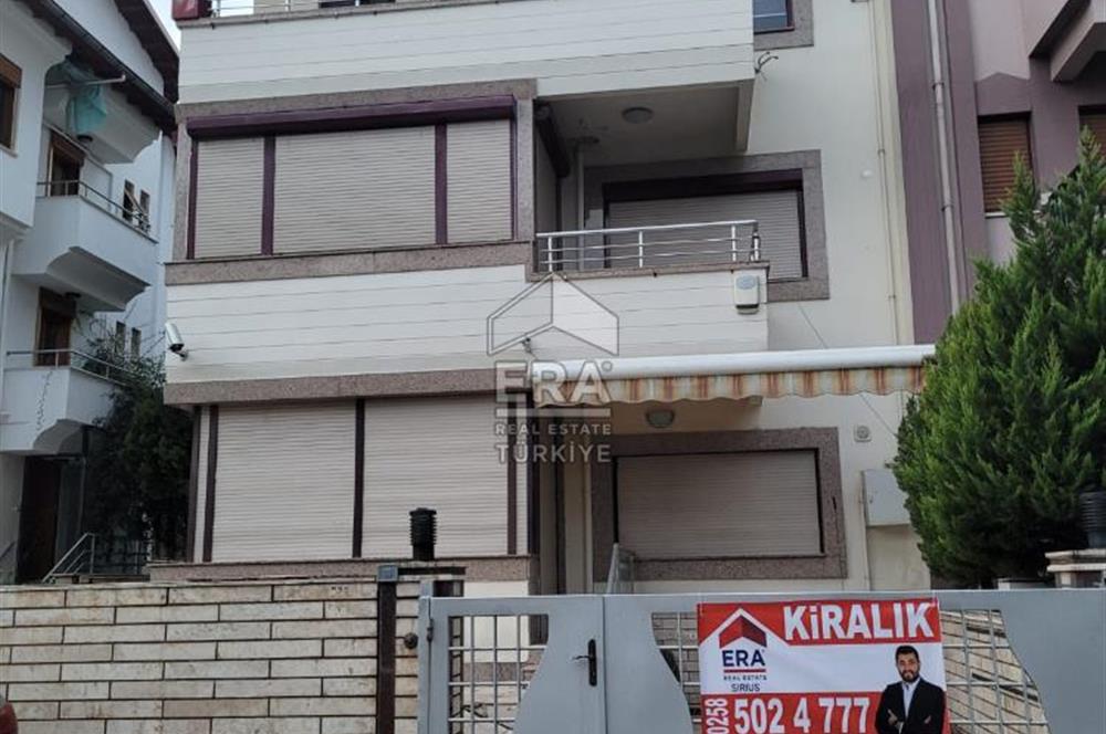 Çamlık'da İş Yeri Ruhsatlı Kiralık Villa