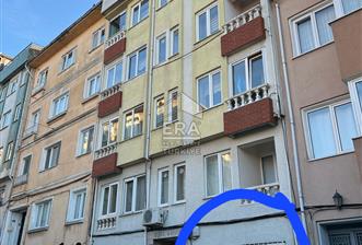 Üsküdar Valide Atik Mahallesi Satılık 2+1 Daire 