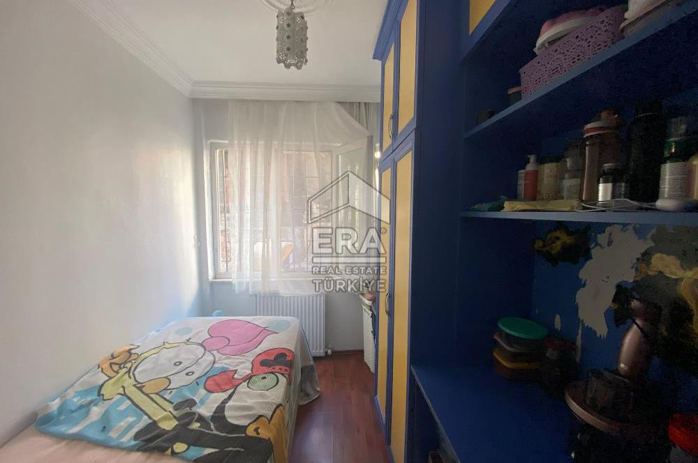 ÜSKÜDAR VALİDEİ ATİK'TE SATILIK 2+1 DAİRE ÜNİVERSİTE YANINDA