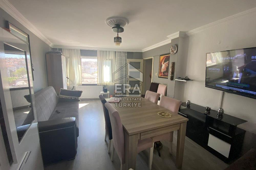 ÜSKÜDAR VALİDEİ ATİK'TE SATILIK 2+1 DAİRE ÜNİVERSİTE YANINDA