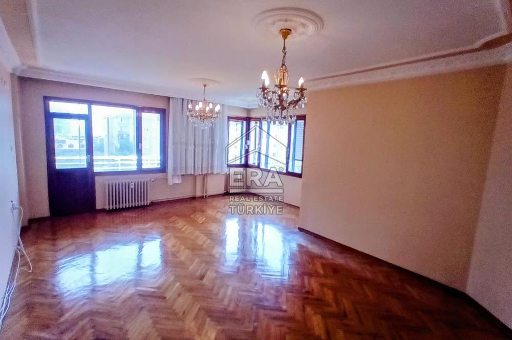 ATAŞEHİR FETİH MAHALLESİ ESİN SİTESİNDE 3+1 KİRALIK DAİRE