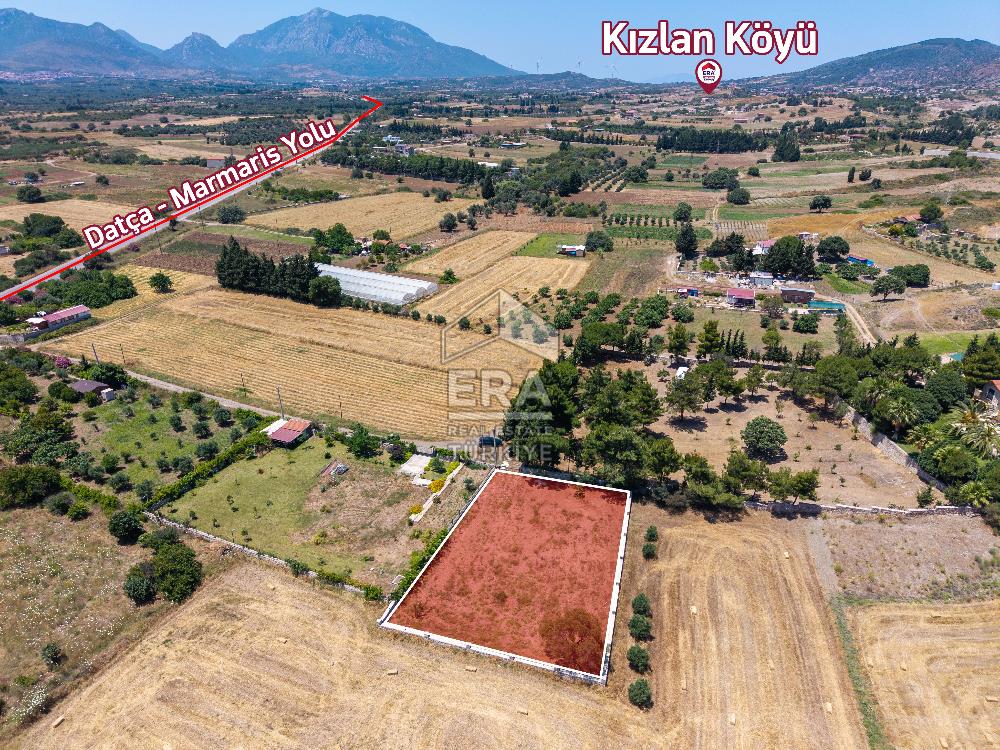 DATÇA KIZLAN'DA SATILIK 1085 m² TARLA
