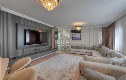 Karşıyaka Sahile Yürüme Mesafesinde Tadilatlı Satılık 3+1 Daire