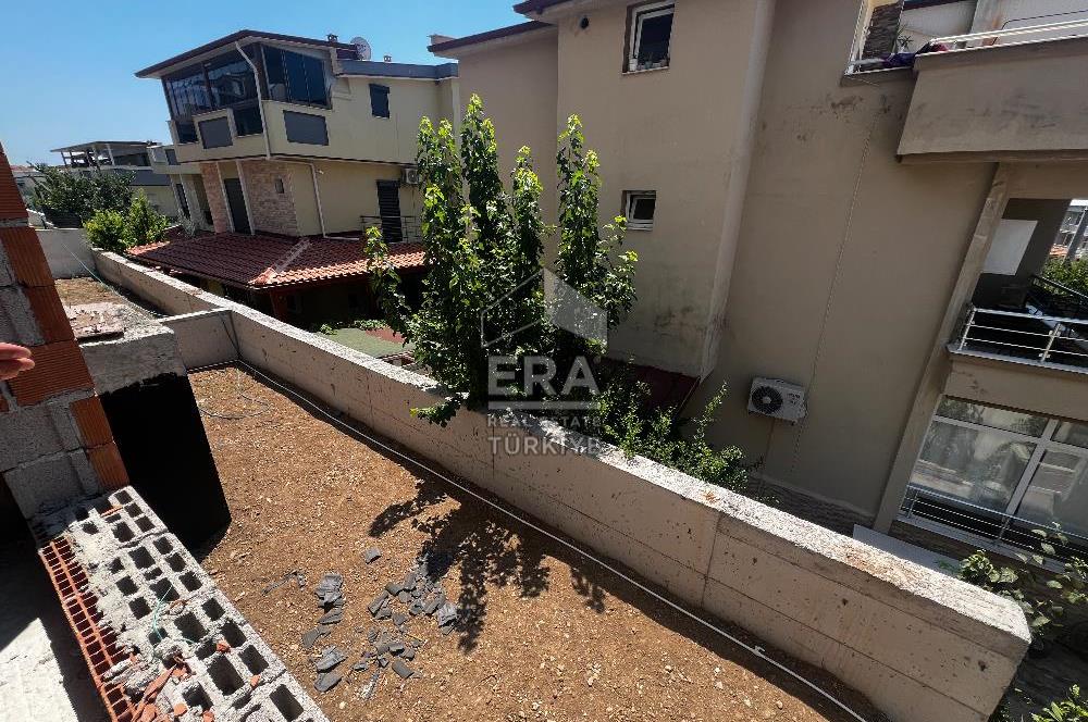 Özdere Ürkmez Deniz Manzaralı Satılık Bahçeli 4+1 Villa