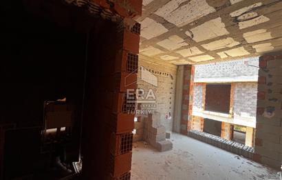 Özdere Ürkmez Deniz Manzaralı Satılık Bahçeli 4+1 Villa