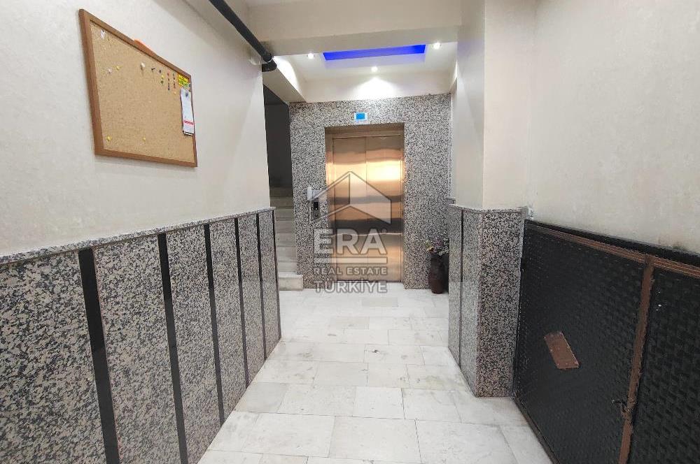 Çiğli Yeni Mah. Anadolu Cad. Üzeri Geniş Satılık 2+1