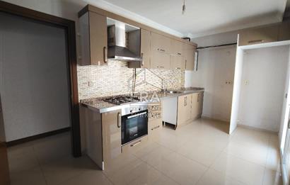 Çiğli Yeni Mah. Anadolu Cad. Üzeri Geniş Satılık 2+1